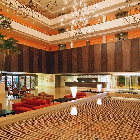 Ohtels ホテル イスランティージャ