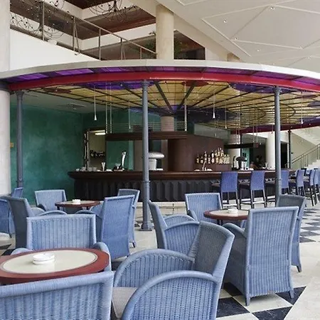 Ohtels Hotel